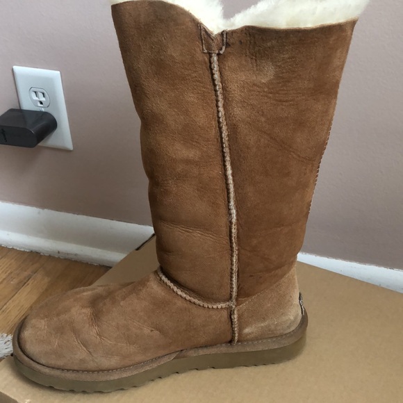 Ugg Size 8 Boots - Picture 7 of 11